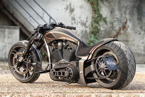 custom harley-davidson breakout - Pesquisa Google | Motorbikes on the ...