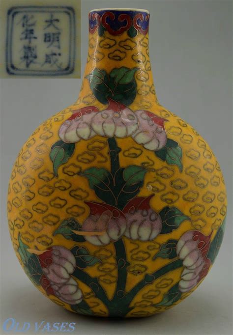 21 Fabulous Antique Chinese soapstone Vases 2024