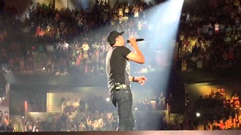 Luke Bryan- Play It Again live in Spokane - YouTube