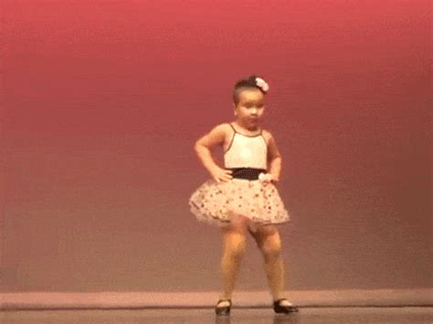 Watch This Amazing Dancing 6-Year-Old Demand R-E-S-P-E-C-T