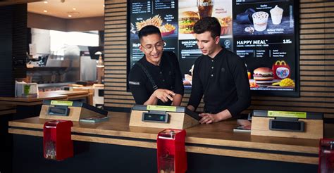 McDonald’s taps Workplace for crew communications | Nation's Restaurant News