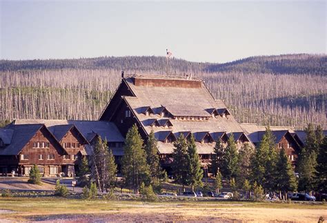 Yellowstone lodge : ImagesOfWyoming