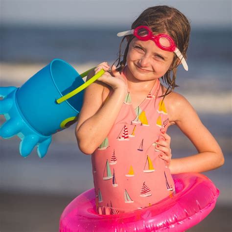 Best Beach Toys for the Whole Family - Don't Just Fly