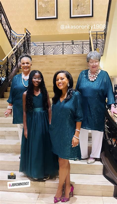 See 4 generations of Sheinelle Jones' family in adorable video: ‘Come ...