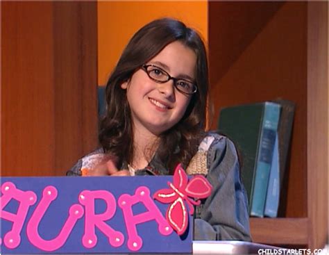 Laura Marano - Images/Pictures/Photos from "Are You Smarter Than 5th Grader?"