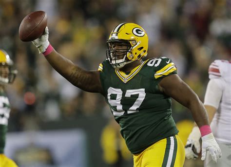 Packers Need Kenny Clark to Make a Raji-like Jump in 2017