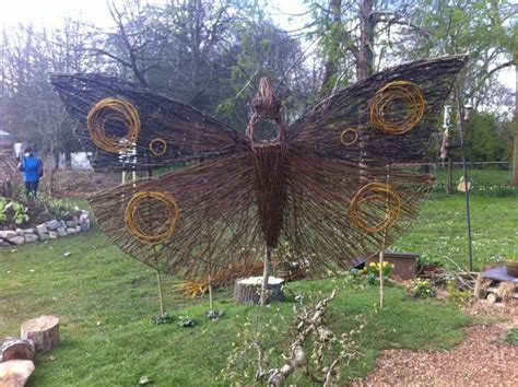 Willow sculptures galore | Willow weaving, Land art, Twig art