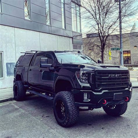 Difference between a GMC Truck and a Chevy in 2023 | Gmc vehicles ...
