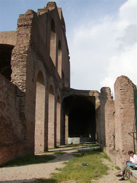 Basilica of Maxentius - Photo Archive