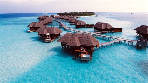 A Travel Guide to the Maldives: Things to Do, Places to Explore, and ...