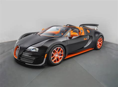 Place Bid - DT: 2k-Mile 2015 Bugatti Veyron 16.4 Grand Sport Vitesse | PCARMARKET