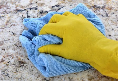 How To: Clean Granite Countertops | Cleaning granite countertops ...