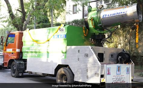 Arvind Kejriwal Inaugurates Truck-Mounted Anti-Smog Gun To Tackle Delhi ...