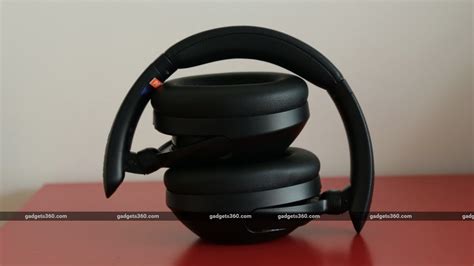 Sony WH-XB910N Extra Bass Wireless Active Noise Cancelling Headphones Review: Uniquely ...