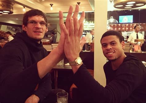 Who has the biggest hands in the league? Let's have a look at the top ...