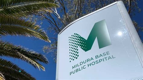 Mildura Base Hospital and hundreds of its staff back in public hands as Victorian Government ...