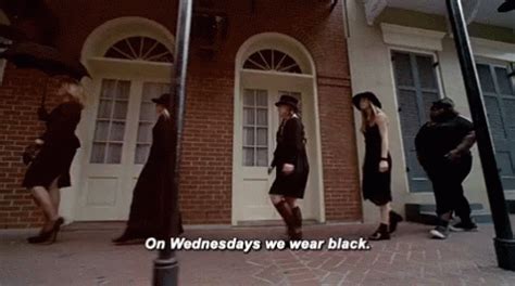 On Wednesdays We Wear Black GIF - OnWednesdays WeWearBlack - Discover ...