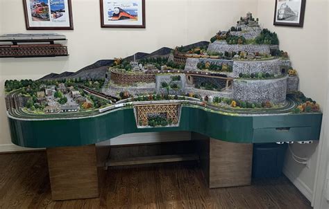 10 Stunning Complete N Scale Train Layouts