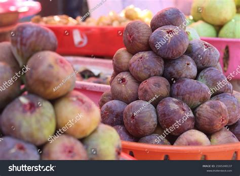 Fig Market Panchgani Hill Station Stock Photo 2165240137 | Shutterstock