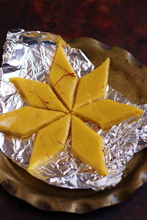 Kesar kaju katli Recipe | How To Make Kesar kaju Katli | Cook Click n ...