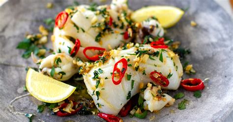 Grilled Squid With Garlic, Chili & Parsley