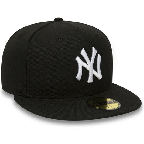 New Era Flat Brim 59FIFTY Essential New York Yankees MLB Black Fitted ...