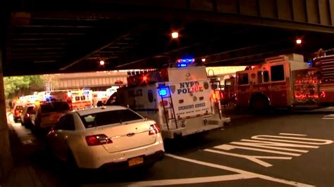 Lincoln Tunnel crash: Bus collision today injures dozens in tunnel ...