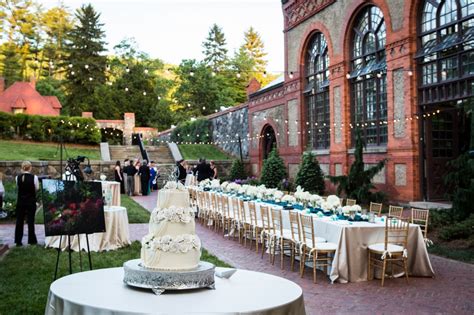 Garden wedding at the Biltmore Estate | Equally Wed - LGBTQ Weddings