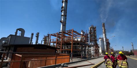 Communities Near Oil Refineries Must Demand Cleaner Air | HuffPost