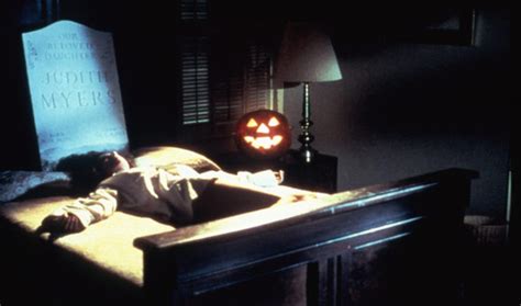 Blogs - Death by Facial Peel? Exploding Heads? What’s Michael Myers’s ...