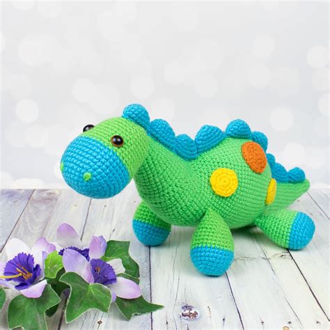 Amigurumi dinosaur crochet pattern - Amigurumi Today