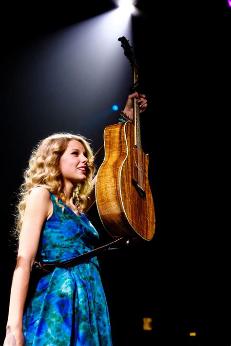 Fearless Tour 2009 Promotional Photos - Taylor Swift Photo (22397258) - Fanpop