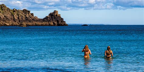 Experience wild swimming in Cornwall | Cornwall Living