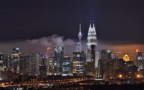 Fonds d'ecran Malaisie Gratte-ciel Kuala Lumpur Nuit Villes télécharger photo