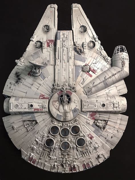 millennium falcon - Google Search in 2020 | Star wars wallpaper, Star wars spaceships, Star wars art