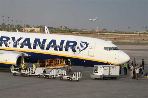 Ryanair's first African bases - Fez and Marrakech - Airport Spotting