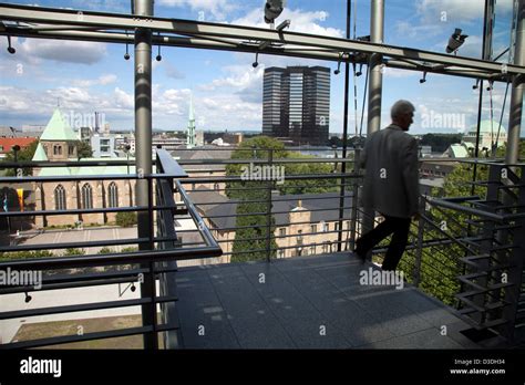 Essen, Germany, Essen Cathedral and the Town Hall Stock Photo - Alamy