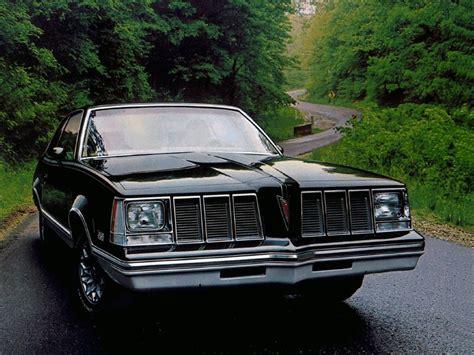 1978 Pontiac Grand Am coupé #302028 - Best quality free high resolution car images, pictures and ...