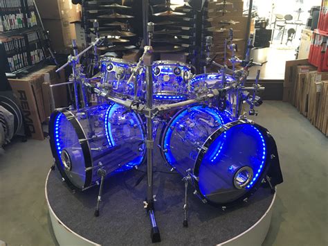 DW Design Series 7 Piece Acrylic Drum Set with Lights and DW Rack/Hard ...