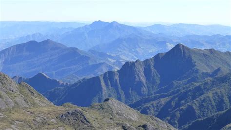 minas gerais montanhas - Pesquisa Google | Natural landmarks, Landmarks, Mountains