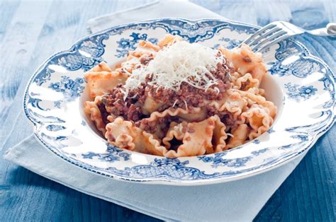 Mafalde Pasta With Meat Ragu' - Campania Wines