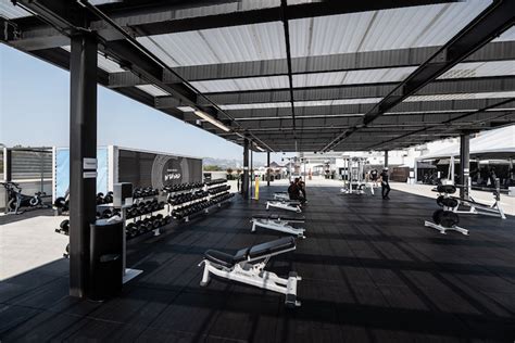 Equinox Opens Its First Fully-Outdoor Gym In Los Angeles