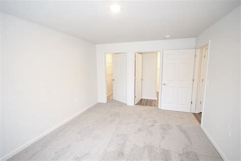 Apartments In Greenwood Indiana For Rent - Photos & Amenities