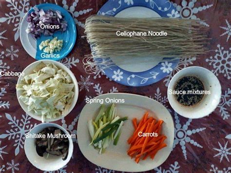 Vegan Japchae Recipe (Korean Glass Noodles) - The Odehlicious