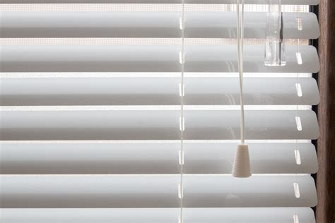 Modern Aluminium Venetian Blinds for your Home