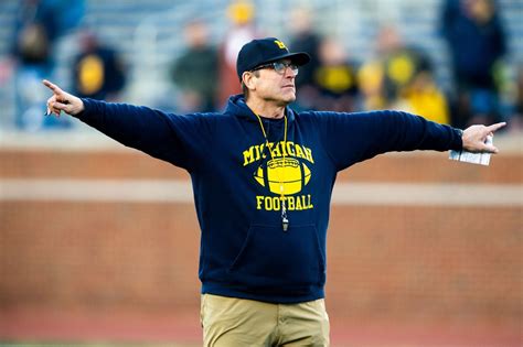 Jim Harbaugh remains hands off with Michigan’s new offense - mlive.com