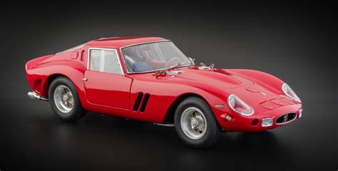 CMC Ferrari 250 GTO, 1962 / Red (CURRENTLY NOT AVAILABLE) - CMC Modelcars