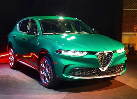 The New Alfa Romeo SUV Comes with An NFT and Myriad of New Features - The Spatial Web