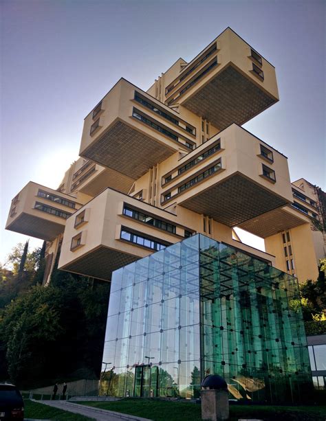 Top 16 Brutalist Architecture Designs That Was Built In Early 20th Century