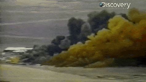 explosions | GIF | PrimoGIF